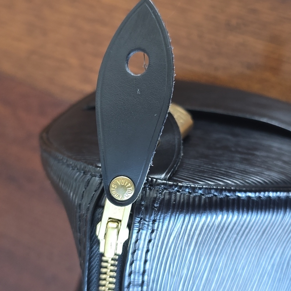 Louis Vuitton Epi Speedy 30 - Picture 6 of 14